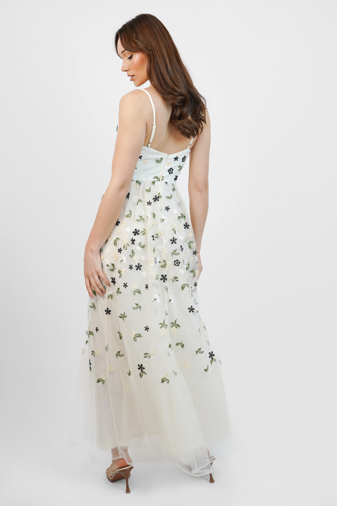 White Floral Embroidery Mesh Maxi Dress – Skirt & Stiletto